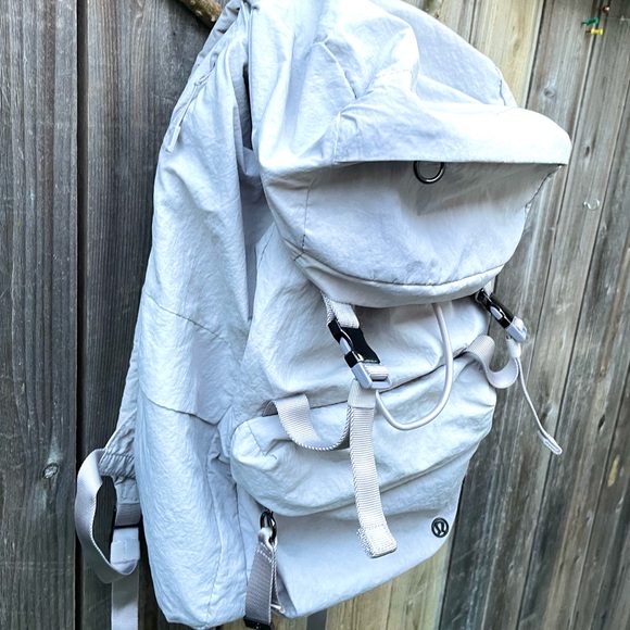 Lululemon On My Level Rucksack - Picture 6 of 11